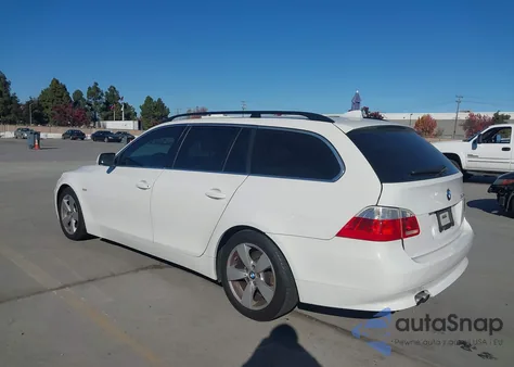 2007 BMW 530Xit from USA, damaged, VIN WBANN73577CN04669